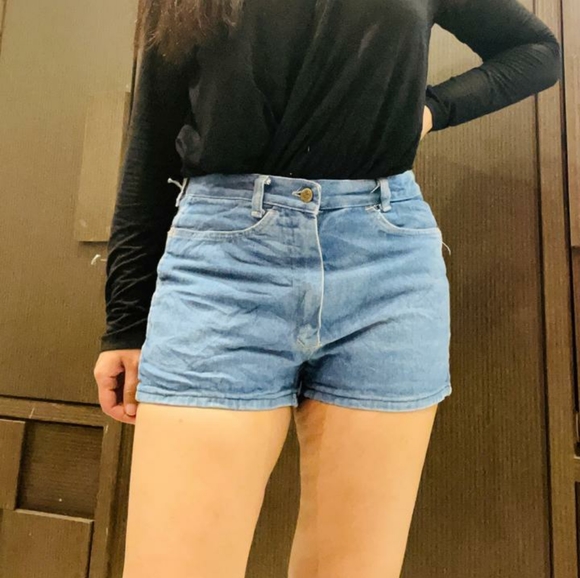 Blue denim shorts - Picture 5 of 5